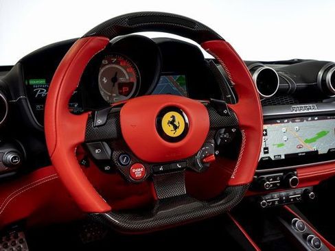 Certified 2019 Ferrari Portofino image 33