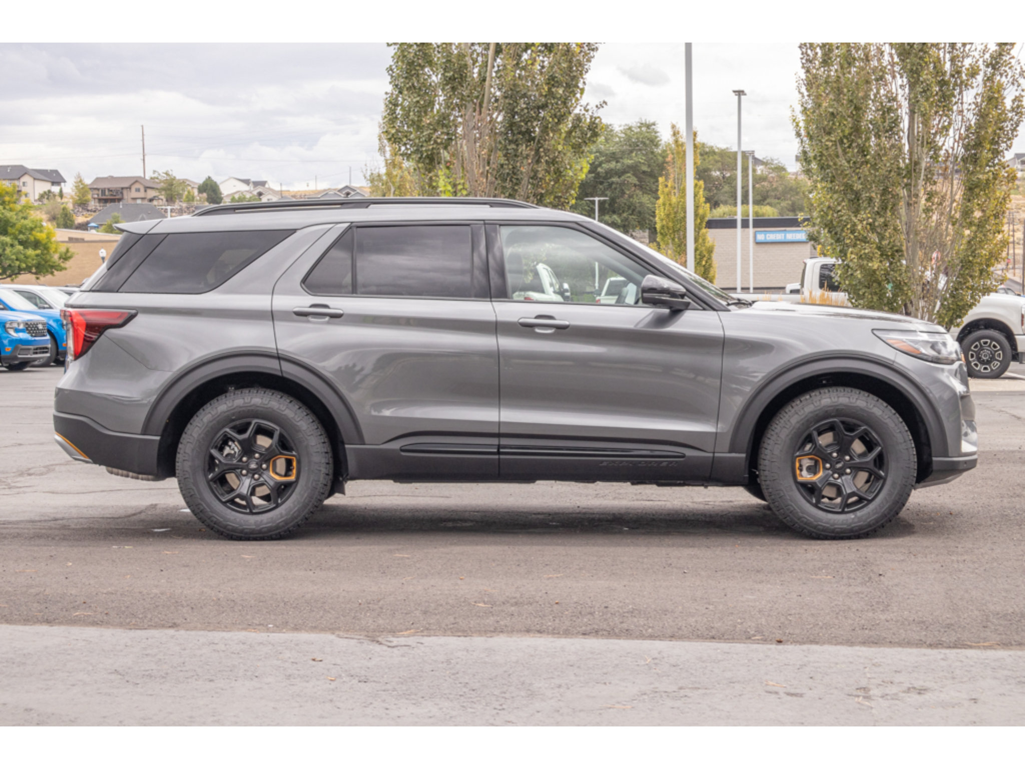New 2027 Ford Explorer Tremor AWD/4WD image 2