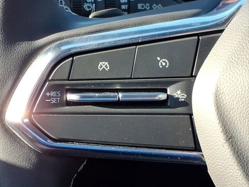 Used 2024 Chevrolet Blazer EV LT AWD/4WD image 23