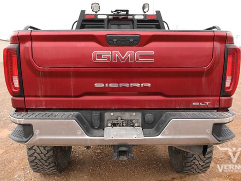 Used 2022 GMC Sierra 2500 SLT w/ Texas SLT Premium Package image 3
