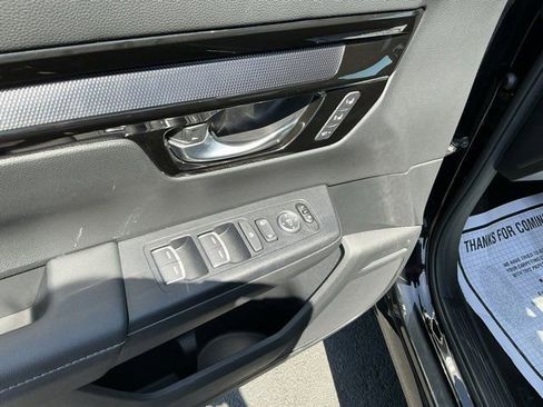 Used 2025 Honda CR-V EX-L image 15