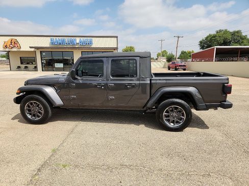 Used 2021 Jeep Gladiator Sport w/ Quick Order Package 24Q 80Th image 2