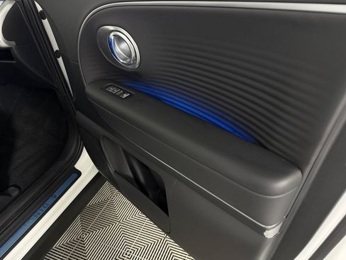 Used 2026 Hyundai Ioniq 9 SEL image 35