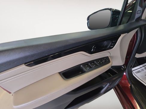 Used 2019 Honda Odyssey Elite image 14