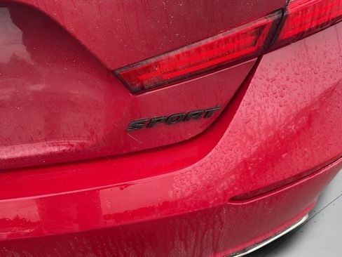 Used 2020 Honda Accord Sport image 13