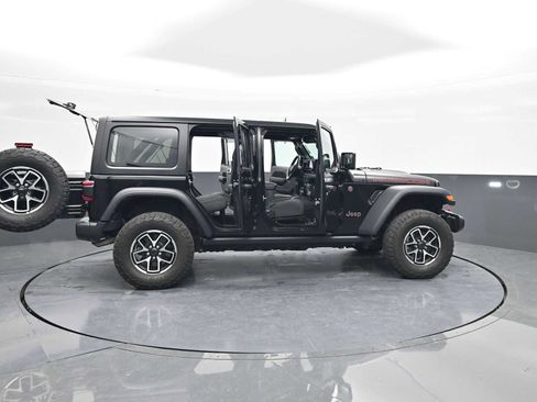 Used 2024 Jeep Wrangler Unlimited Rubicon image 97