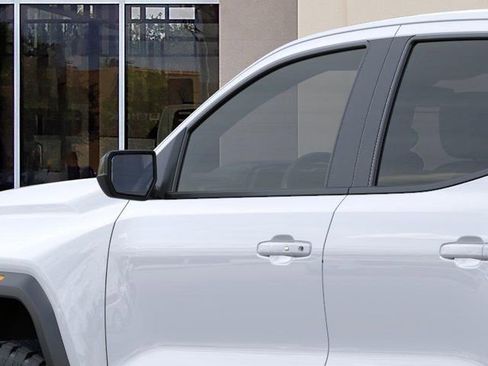 New 2026 GMC Canyon Elevation w/ Convenience Package image 12