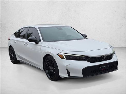 Used 2025 Honda Civic Sport image 3