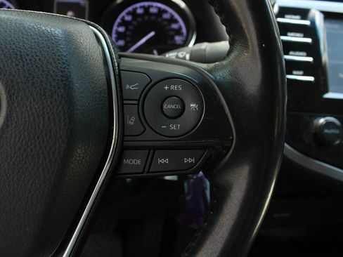 Used 2019 Toyota Camry SE FWD image 59