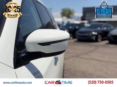Used 2020 Nissan Pathfinder SV FWD image 9