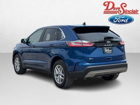 Used 2024 Ford Edge SEL w/ Convenience Package AWD/4WD image 9