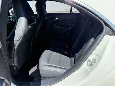 Used 2017 Mercedes-Benz CLA 250 4MATIC image 15