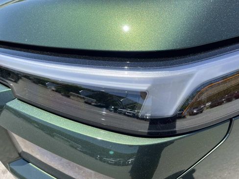 Used 2026 Subaru Outback Premium w/ Premium/Limited Package 2 AWD/4WD image 9