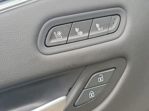 Certified 2023 Cadillac Escalade Premium Luxury w/ LPO, Floor Liner Package AWD/4WD image 30