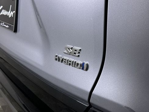 Used 2023 Toyota RAV4 SE AWD/4WD image 32