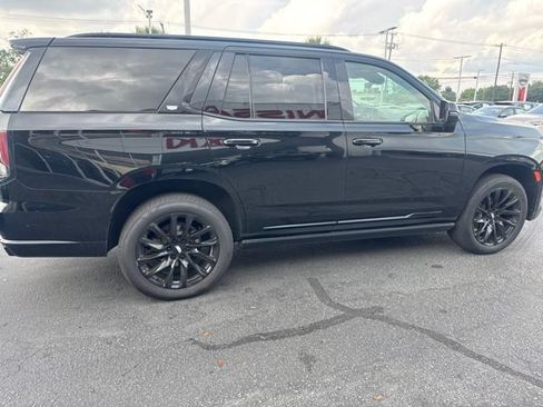 Used 2022 Cadillac Escalade Sport Platinum w/ LPO, ONYX Package AWD/4WD image 10