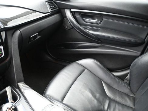 Used 2018 BMW M3 RWD image 6