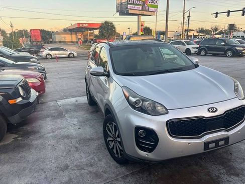 Used 2019 Kia Sportage EX w/ Option Group 040 AWD/4WD image 1
