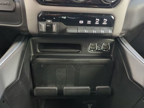 Used 2022 RAM 3500 Laramie image 22