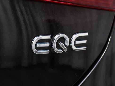 Used 2023 Mercedes-Benz EQE AMG 4MATIC Sedan image 98
