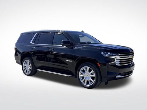 Used 2023 Chevrolet Tahoe High Country AWD/4WD image 9