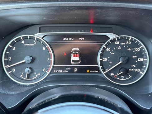 Used 2023 Nissan Rogue SV AWD/4WD image 25
