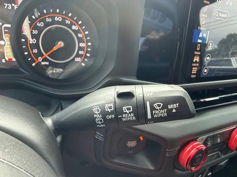 Used 2025 Jeep Wrangler Rubicon w/ Safety Group AWD/4WD image 27