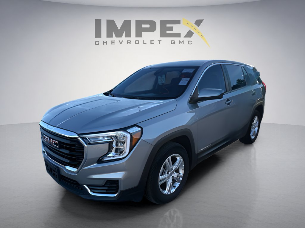 Used 2024 GMC Terrain SLE FWD image 1