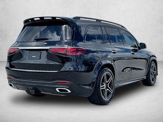 Used 2024 Mercedes-Benz GLS 450 4MATIC video 2