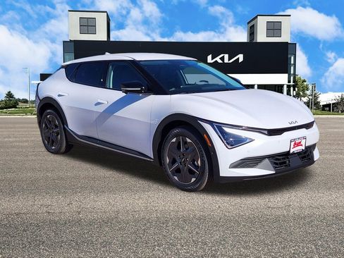 New 2025 Kia EV6 Light w/ Light LR Technology Package AWD/4WD image 2
