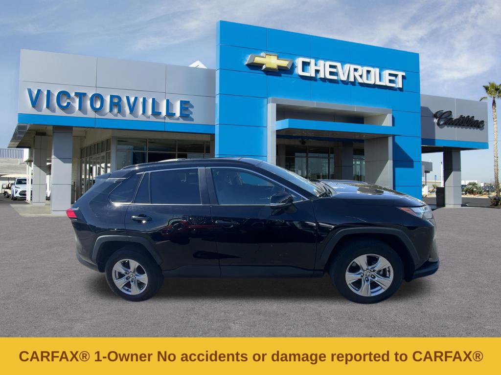 Used 2025 Toyota RAV4 XLE FWD image 4