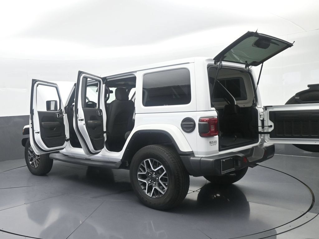 Used 2024 Jeep Wrangler Unlimited Sahara w/ Safety Group AWD/4WD image 73