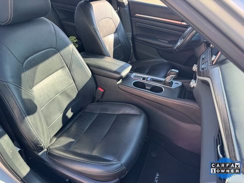 Used 2019 Nissan Altima 2.5 SL image 4