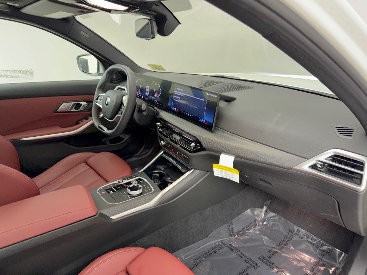 Used 2026 BMW 330i Sedan w/ Convenience Package RWD image 30