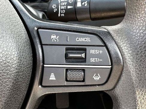 Used 2023 Honda Accord EX image 22