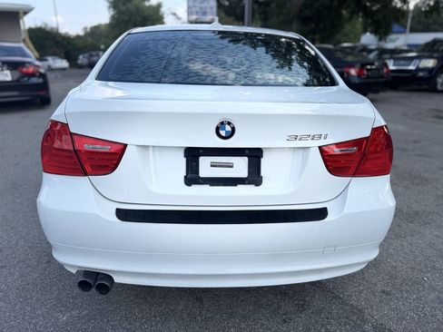 Used 2011 BMW 328i Sedan RWD image 6