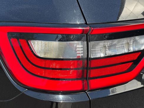 Used 2019 Dodge Durango GT image 27