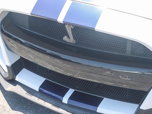Used 2022 Ford Mustang Shelby GT500 w/ Technology Package RWD image 6