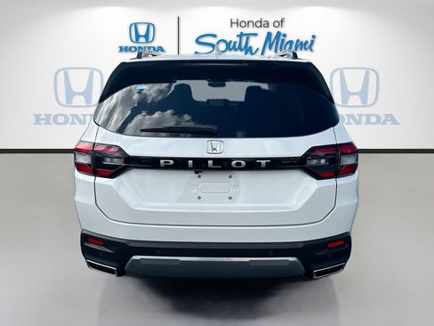 New 2026 Honda Pilot EX-L image 6