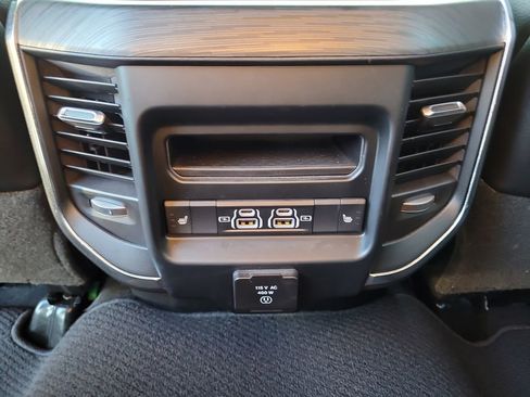 Used 2024 RAM 2500 Laramie w/ Night Edition image 14