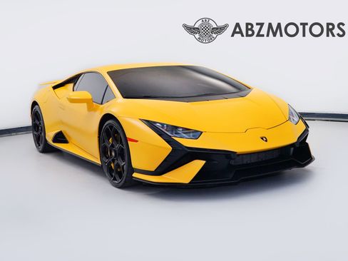 Used 2023 Lamborghini Huracan Tecnica RWD image 1