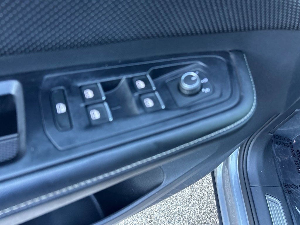 Used 2024 Volkswagen Atlas SE w/ Panoramic Sunroof Package AWD/4WD image 37