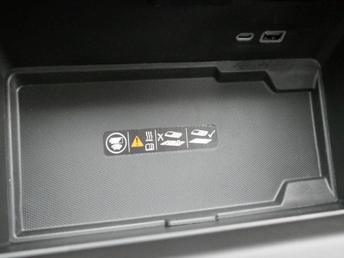 New 2026 GMC Yukon XL Denali image 22