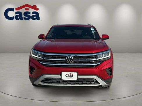 Used 2021 Volkswagen Atlas Cross Sport SE AWD/4WD image 2