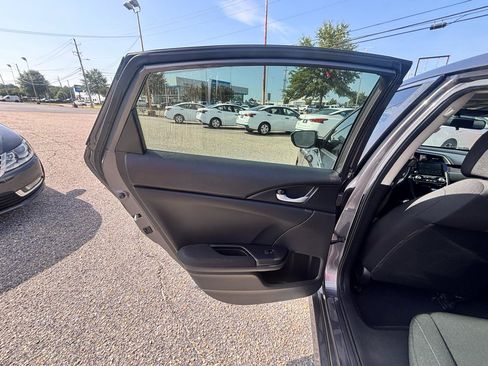 Used 2019 Honda Civic EX image 55