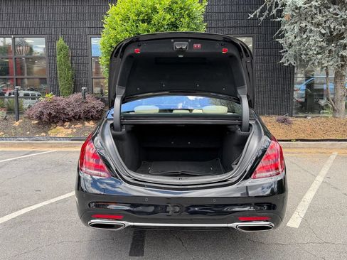 Used 2019 Mercedes-Benz S 450 Sedan image 17