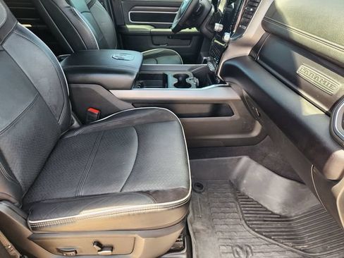 Used 2025 RAM 2500 Laramie w/ Night Edition AWD/4WD image 14