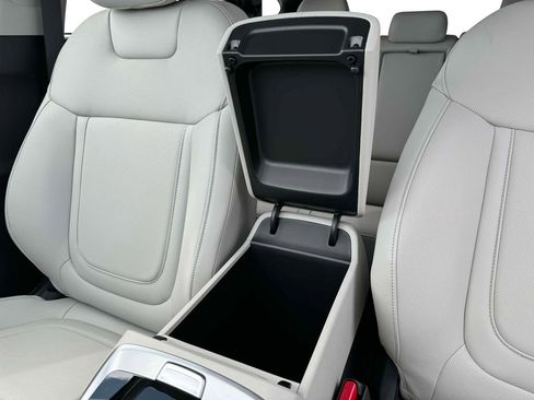 New 2025 Hyundai Tucson SEL image 27