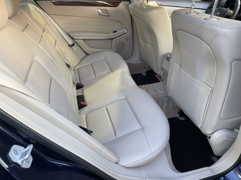 Used 2014 Mercedes-Benz E 350 Sedan image 45