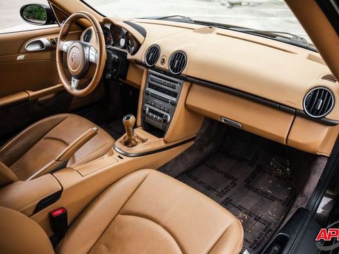 Used 2008 Porsche Cayman RWD image 18